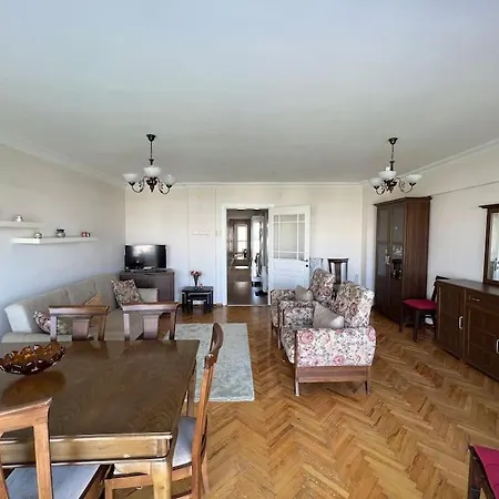 Flat W/ Refreshing View Apartment Izmir